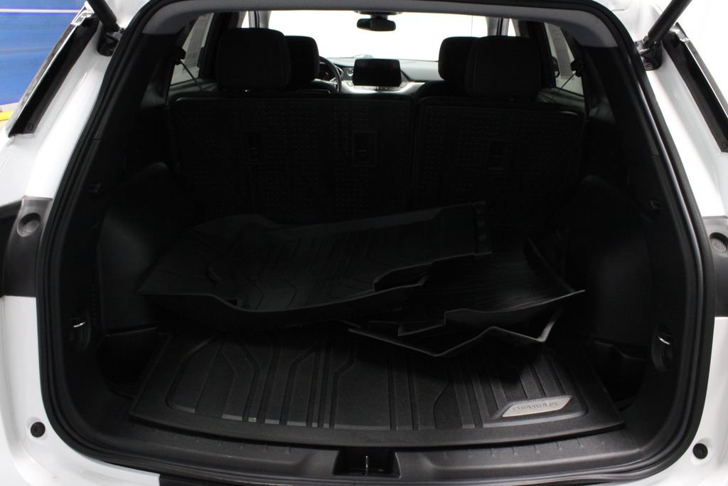 Used 2024 Chevrolet Blazer LT w/ Convenience Package FWD image 13