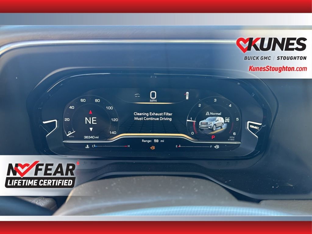 Used 2023 GMC Yukon XL Denali image 11