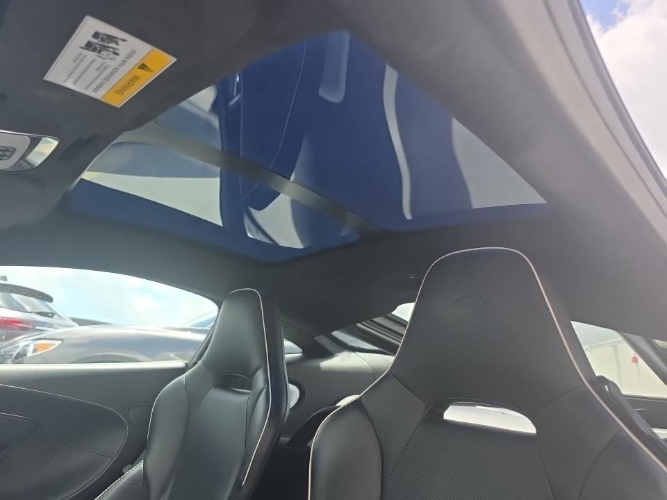 Used 2023 McLaren GT RWD image 7