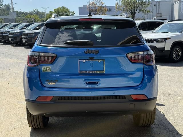 Used 2026 Jeep Compass Limited w/ Sun, Sound & Navigation Group AWD/4WD image 4