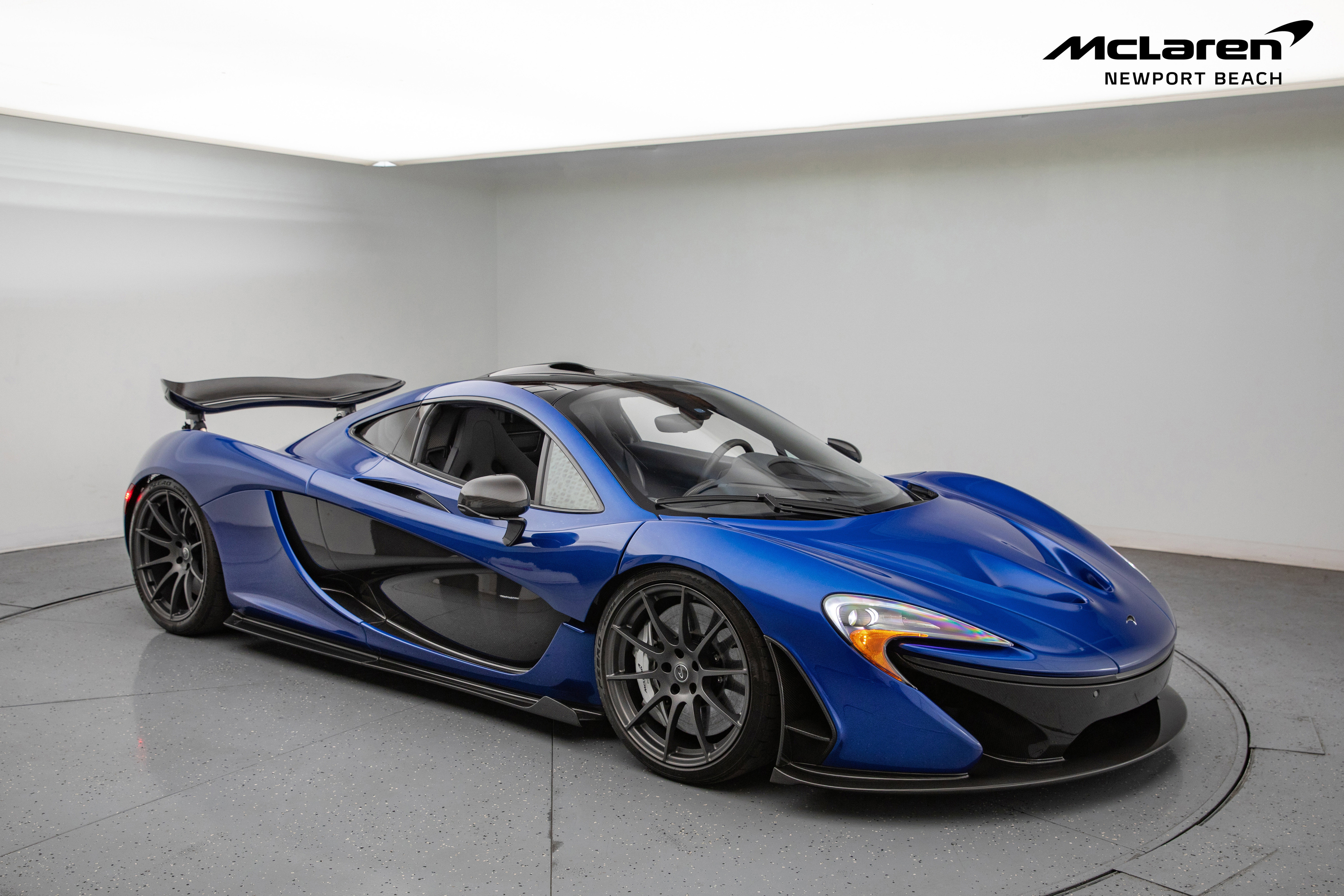 Used 2014 McLaren P1 image 1
