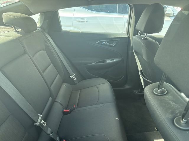 Used 2021 Chevrolet Malibu LT FWD image 11