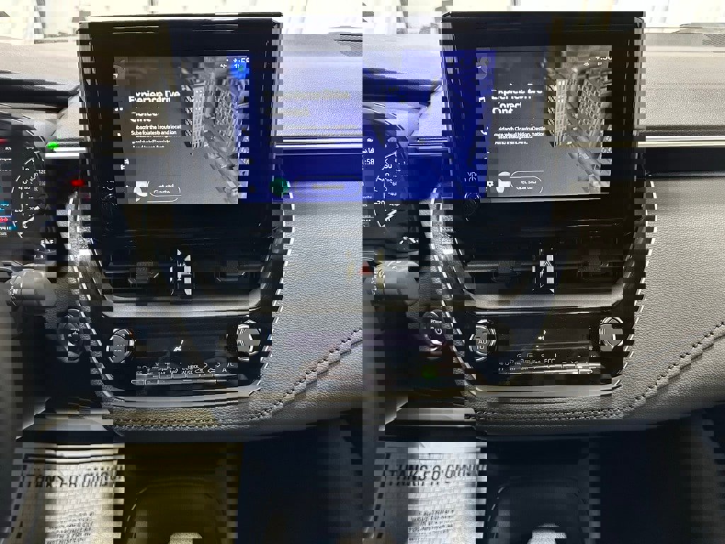 Used 2025 Toyota Corolla SE image 26