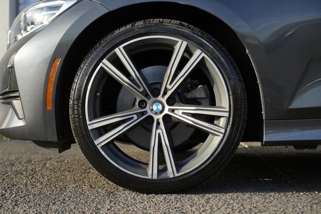 Used 2019 BMW 330i xDrive Sedan w/ Convenience Package AWD/4WD image 13