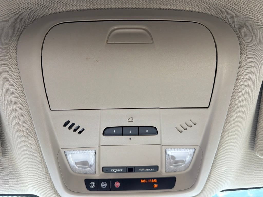 Used 2019 Buick Enclave Essence FWD image 46