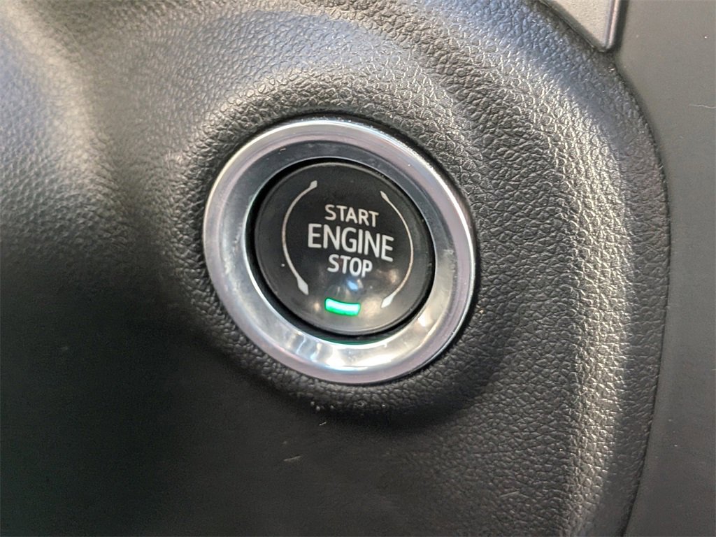 Used 2021 Chevrolet Silverado 1500 LT Trail Boss w/ Bed Protection Package image 31