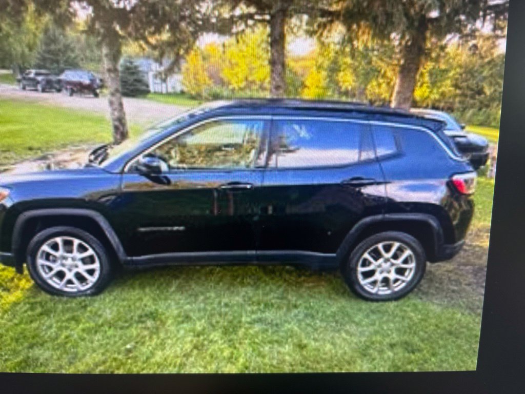 Used 2022 Jeep Compass Latitude AWD/4WD image 10