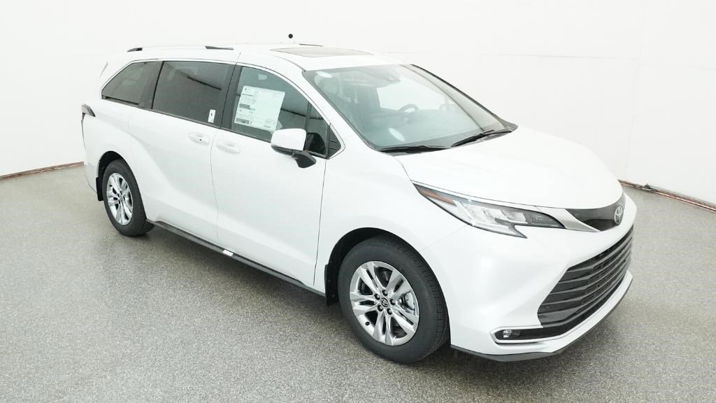 New 2026 Toyota Sienna Limited image 87