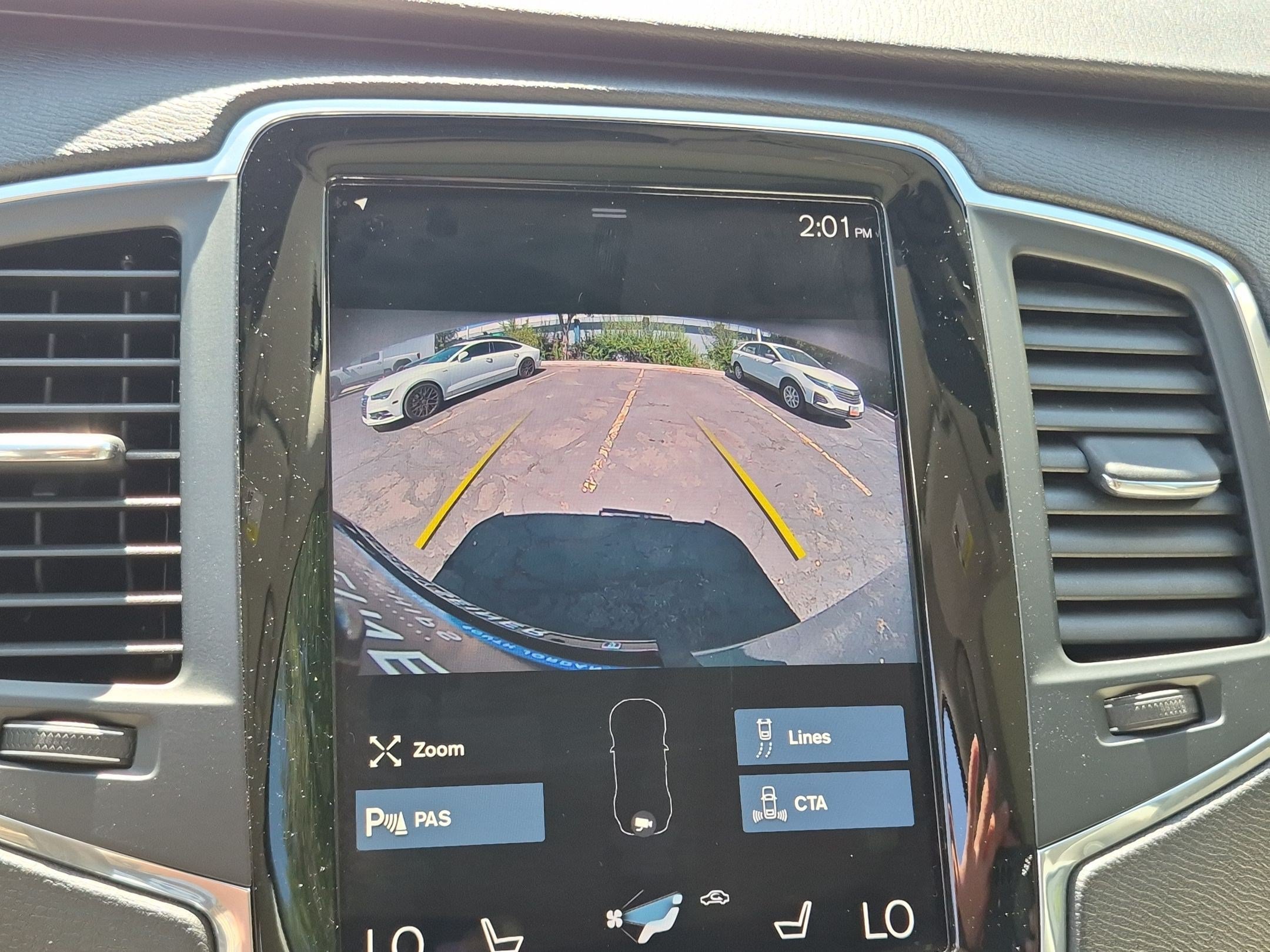 Used 2020 Volvo XC90 T6 Momentum AWD/4WD image 22