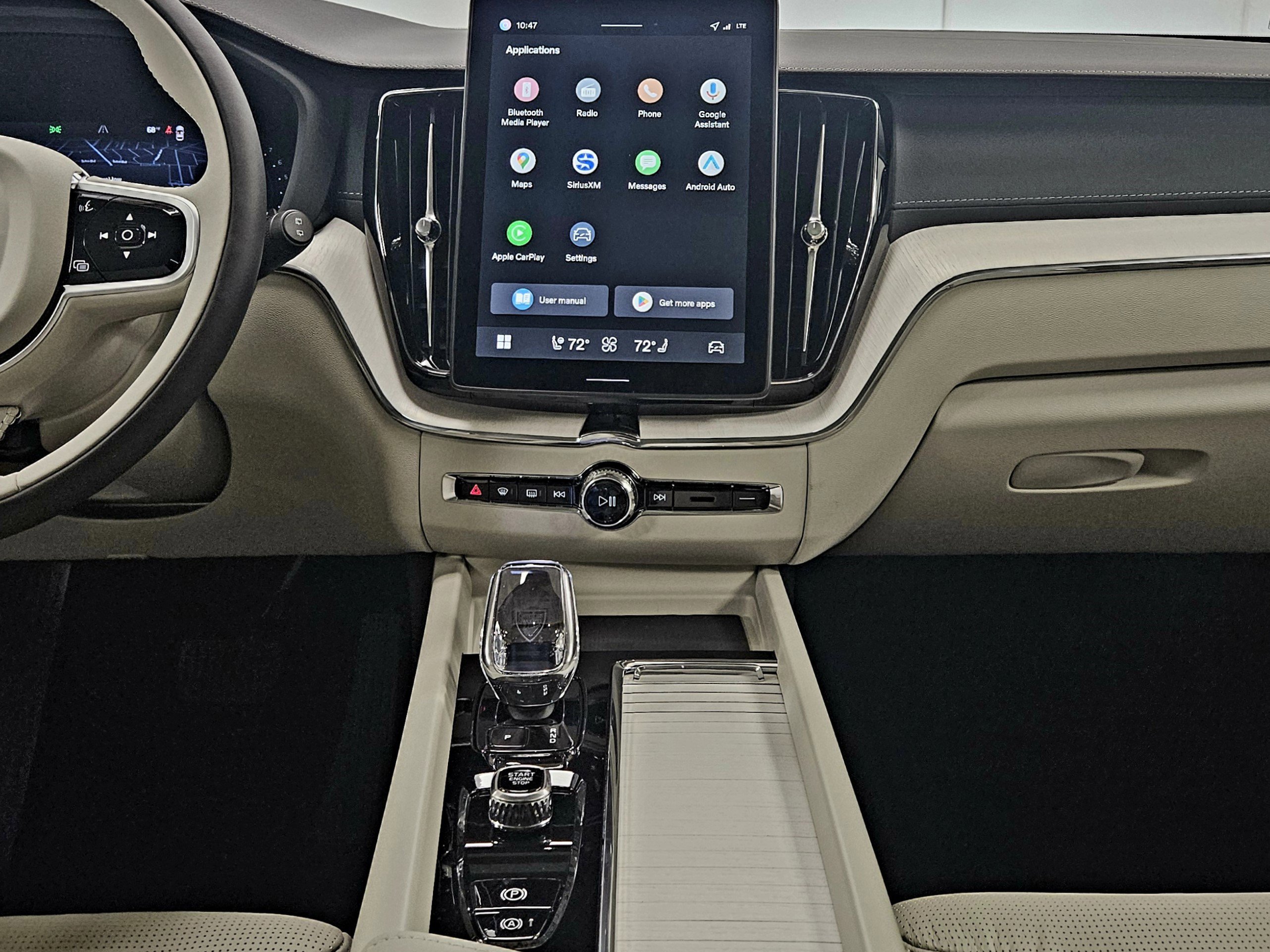 New 2026 Volvo XC60 B5 Ultra w/ Protection Package Premier image 16