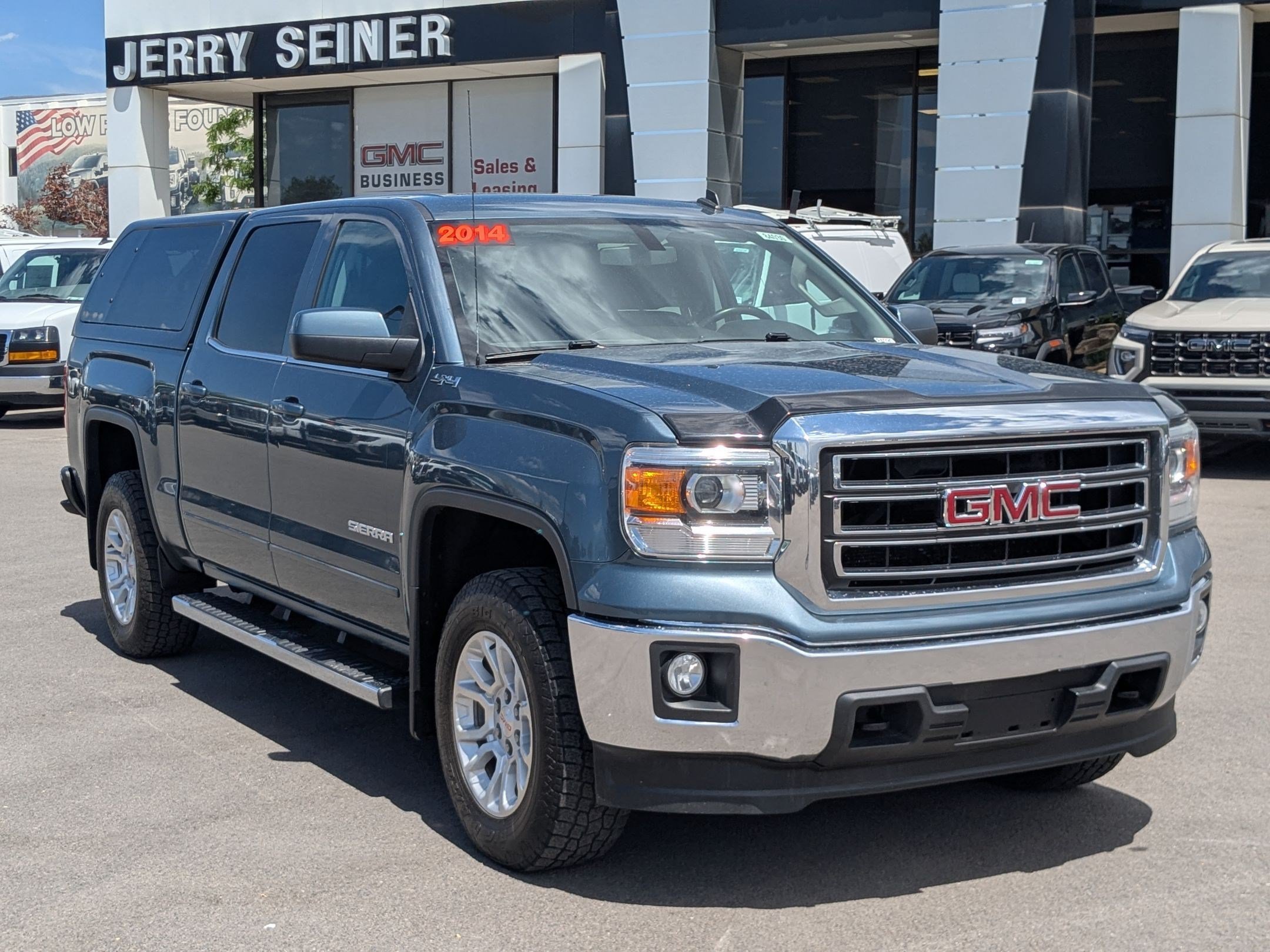 Used 2014 GMC Sierra 1500 SLE w/ Max Trailering Package AWD/4WD image 7
