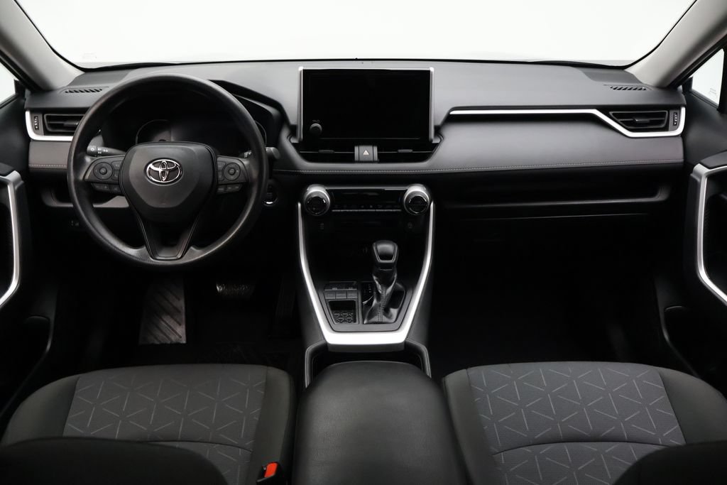 Certified 2023 Toyota RAV4 XLE FWD image 24
