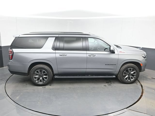 Used 2023 Chevrolet Suburban Z71 w/ Luxury Package AWD/4WD image 45