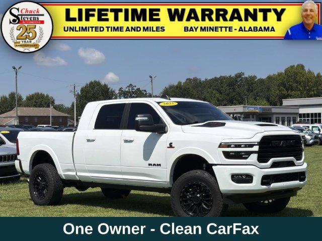 Used 2025 RAM 2500 Laramie AWD/4WD image 1