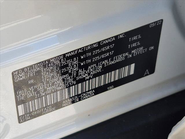 Used 2022 Toyota RAV4 XLE w/ Convenience Package FWD image 23