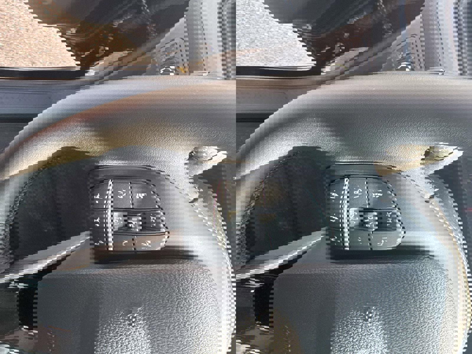 Used 2024 Ford Maverick Lariat w/ Black Appearance Package image 22