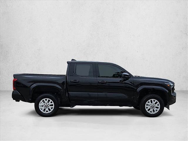Used 2025 Toyota Tacoma SR5 AWD/4WD video 4