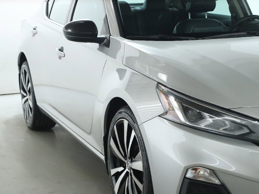 Used 2020 Nissan Altima 2.5 SR image 9