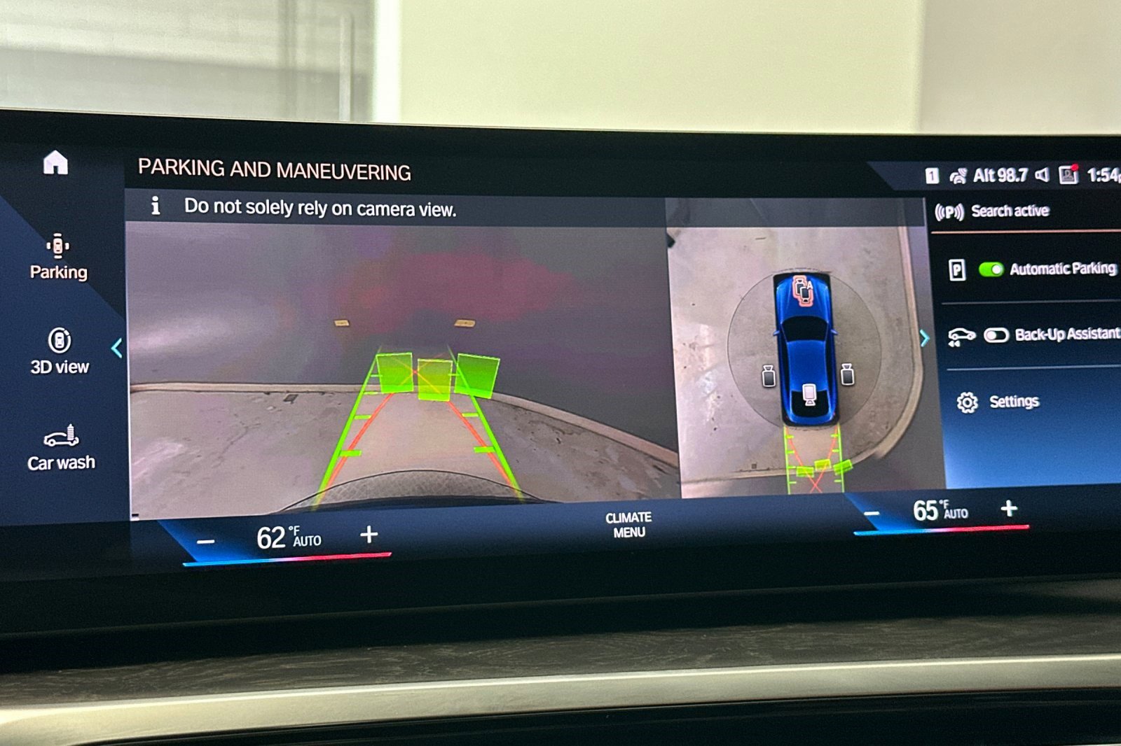 Certified 2022 BMW i4 eDrive40 w/ M Sport Package image 24