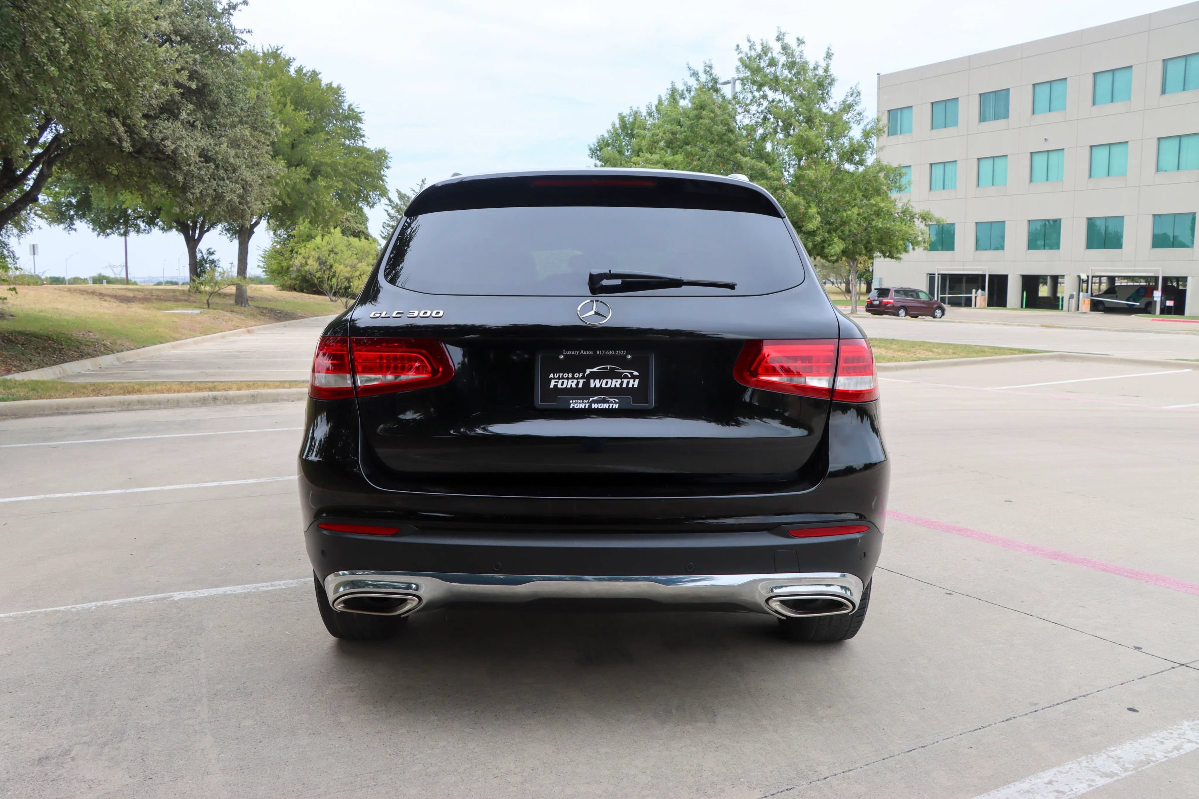 Used 2018 Mercedes-Benz GLC 300 w/ Multimedia Package image 6