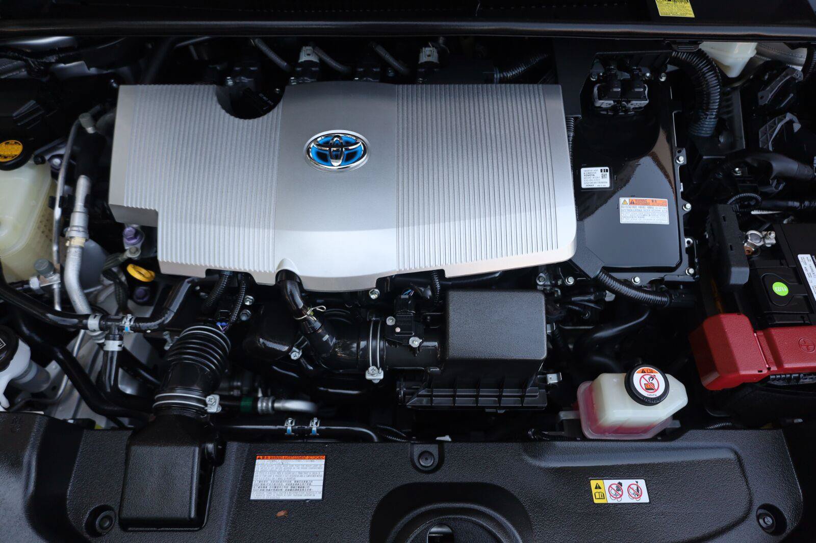 Used 2017 Toyota Prius Two FWD image 11