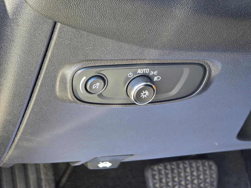 Used 2024 Chevrolet Equinox RS FWD image 7