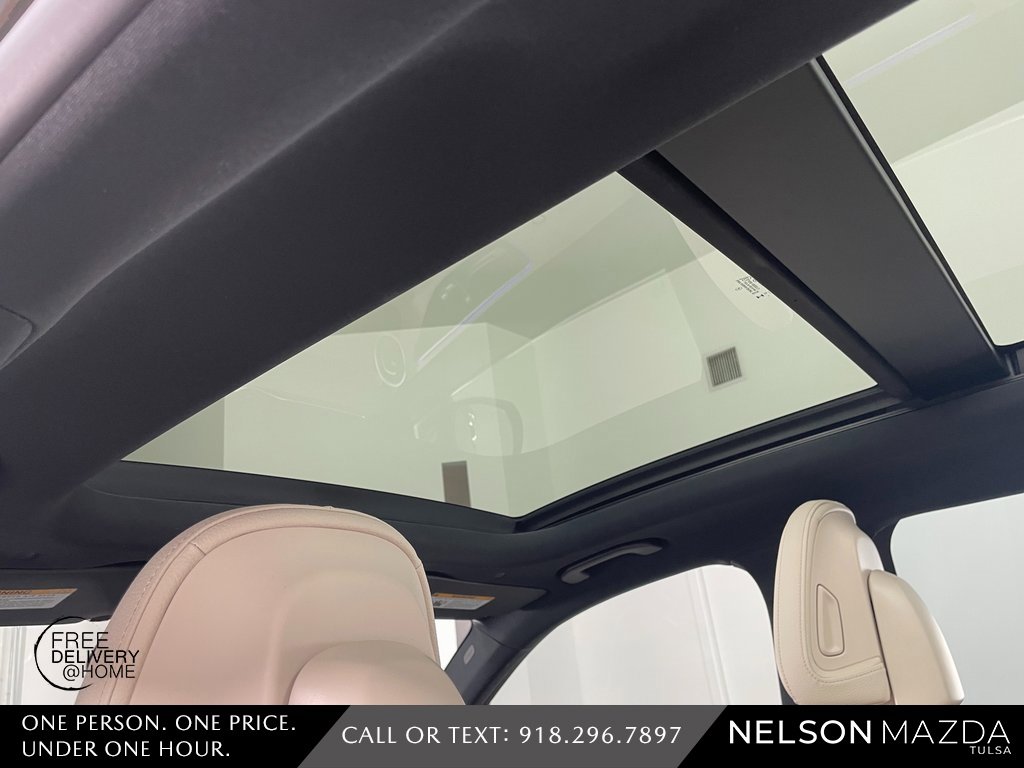 Used 2024 Mercedes-Benz GLC 300 4MATIC image 37