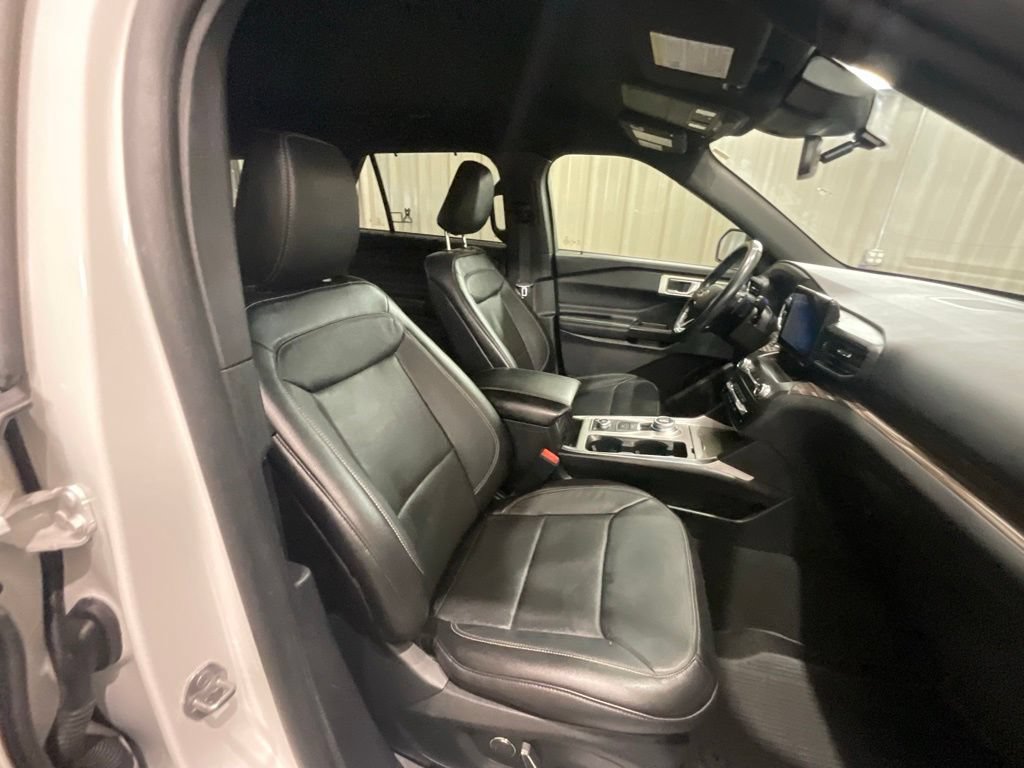 Used 2020 Ford Explorer Limited AWD/4WD image 12