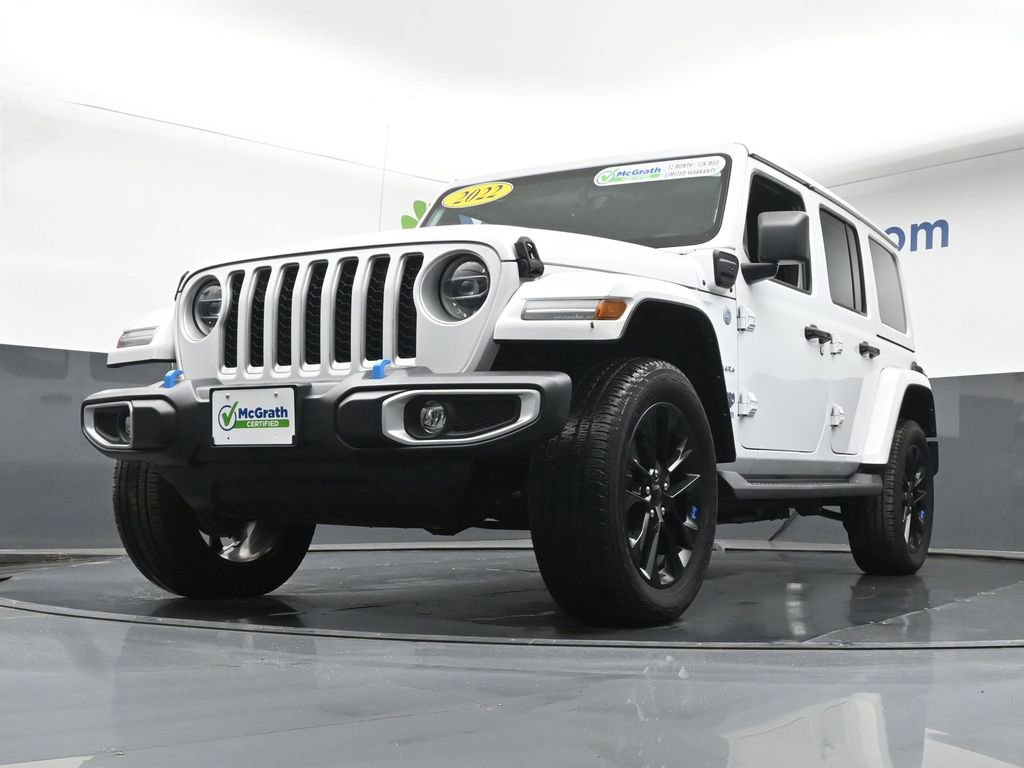 Used 2022 Jeep Wrangler Unlimited Sahara w/ Cold Weather Group image 6