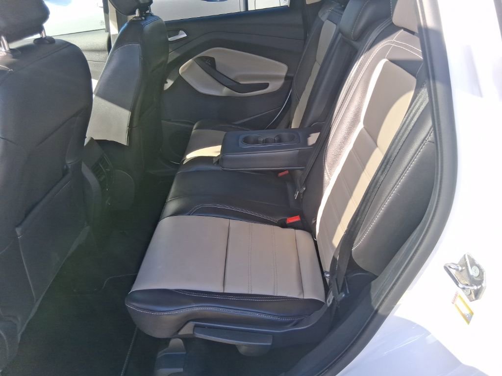 Used 2019 Ford Escape SEL image 21