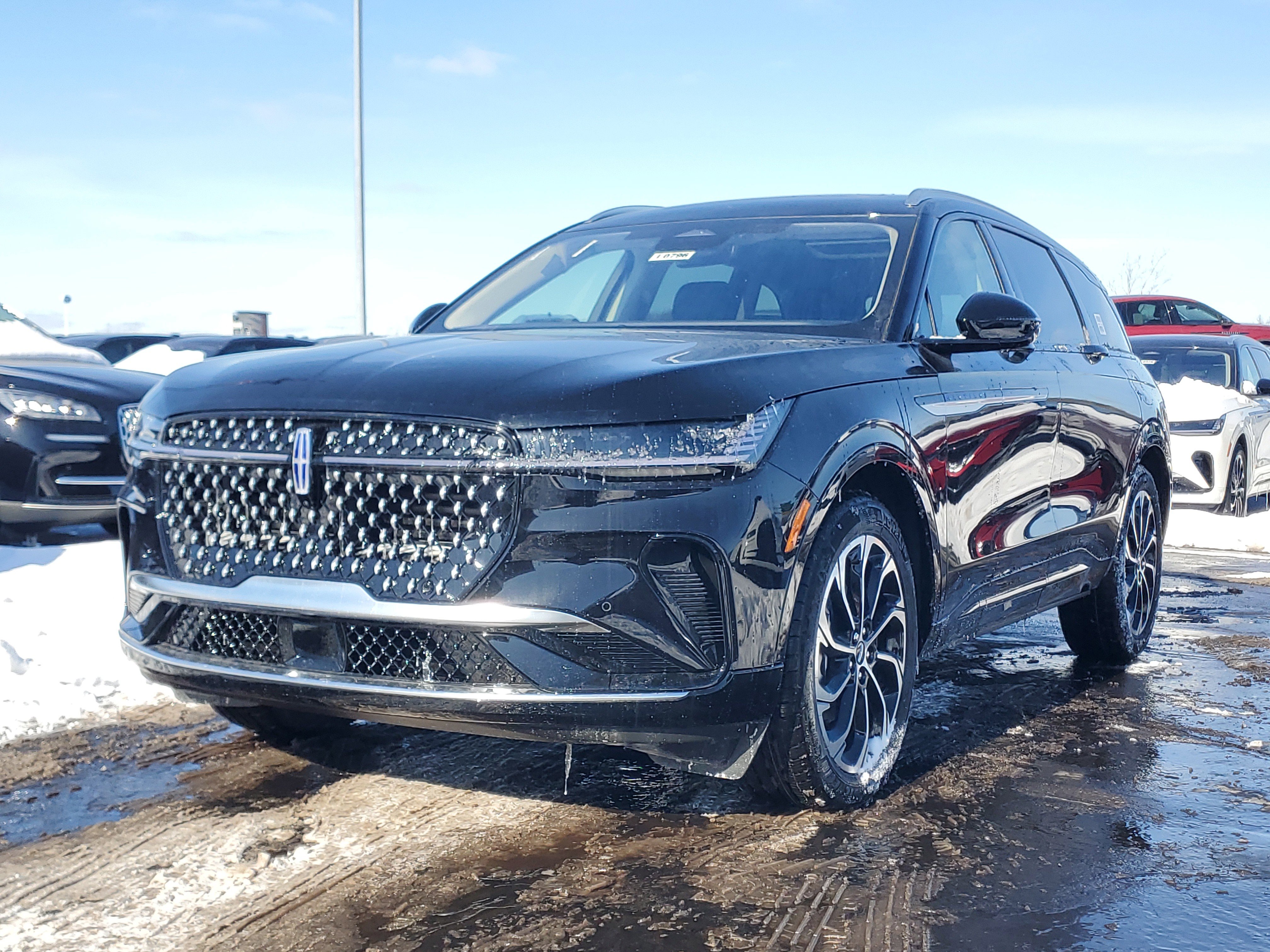 New 2026 Lincoln Nautilus Reserve image 2