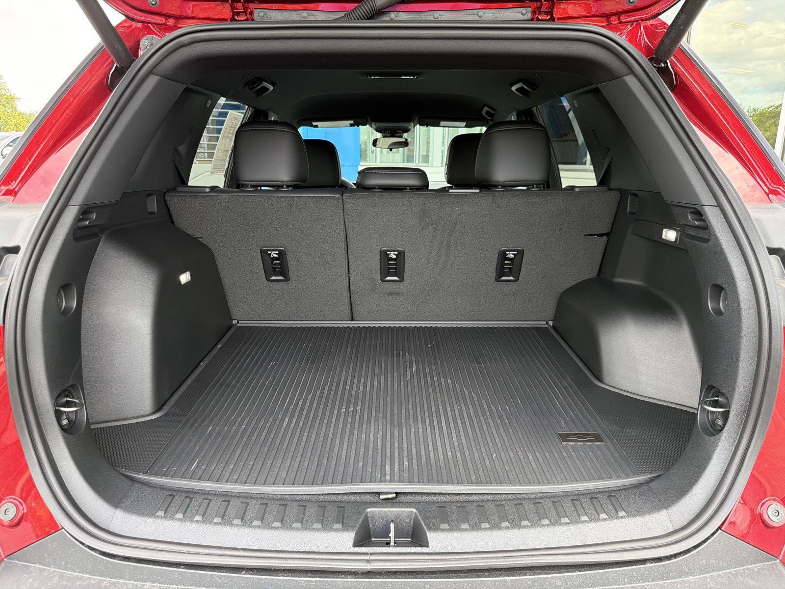 Used 2027 Chevrolet Equinox LT w/ Convenience Package II AWD/4WD image 38