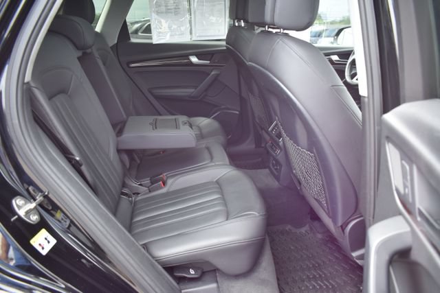 Used 2019 Audi Q5 2.0T Premium Plus w/ Premium Plus Package AWD/4WD image 41