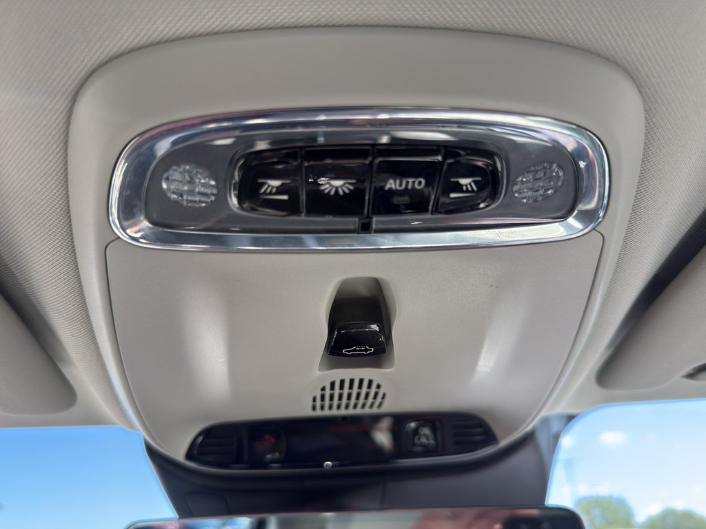 Used 2022 Volvo S60 B5 Inscription FWD image 24