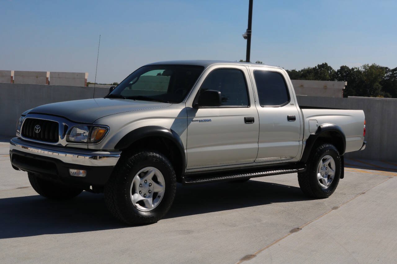 Used 2004 Toyota Tacoma PreRunner RWD image 2