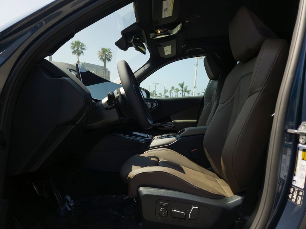 New 2026 BMW X3 xDrive30 w/ M Sport Package image 7