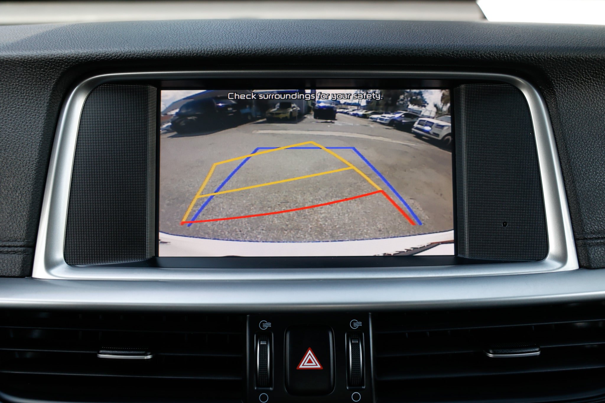 Used 2020 Kia Optima SE FWD image 38
