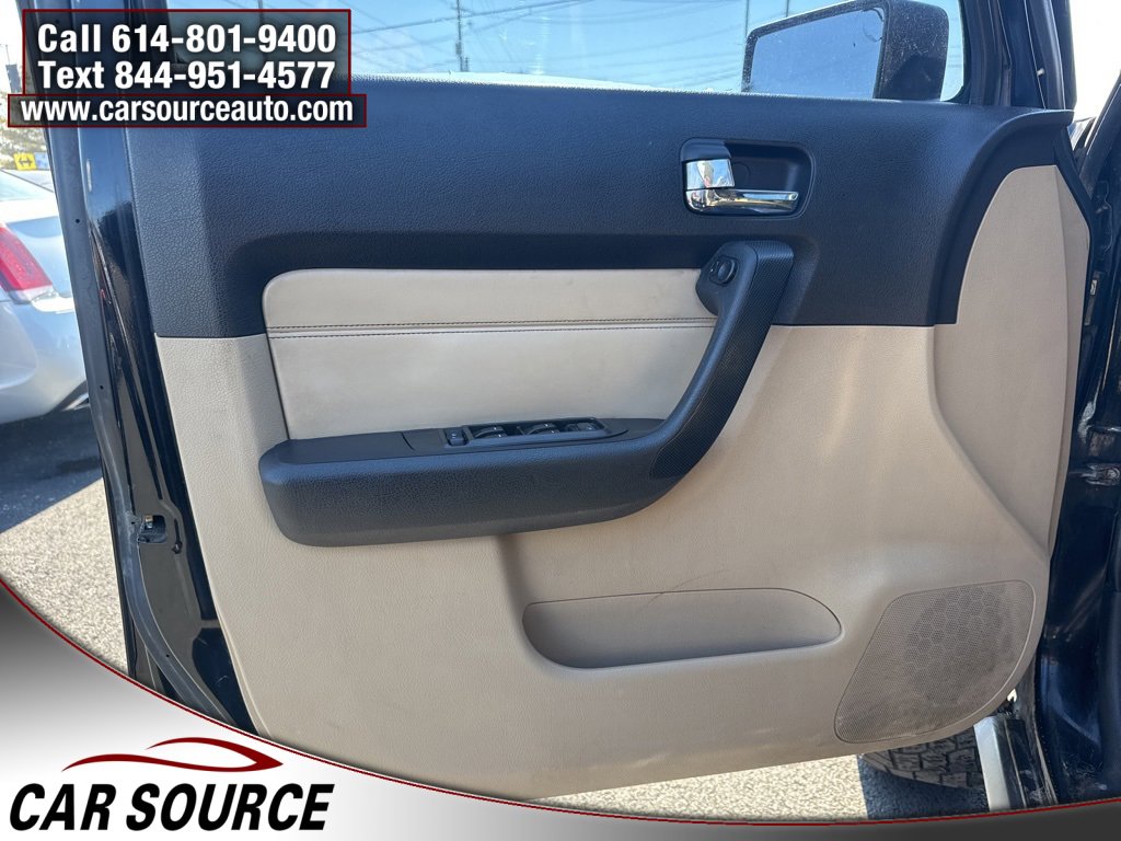 Used 2006 HUMMER H3 image 12