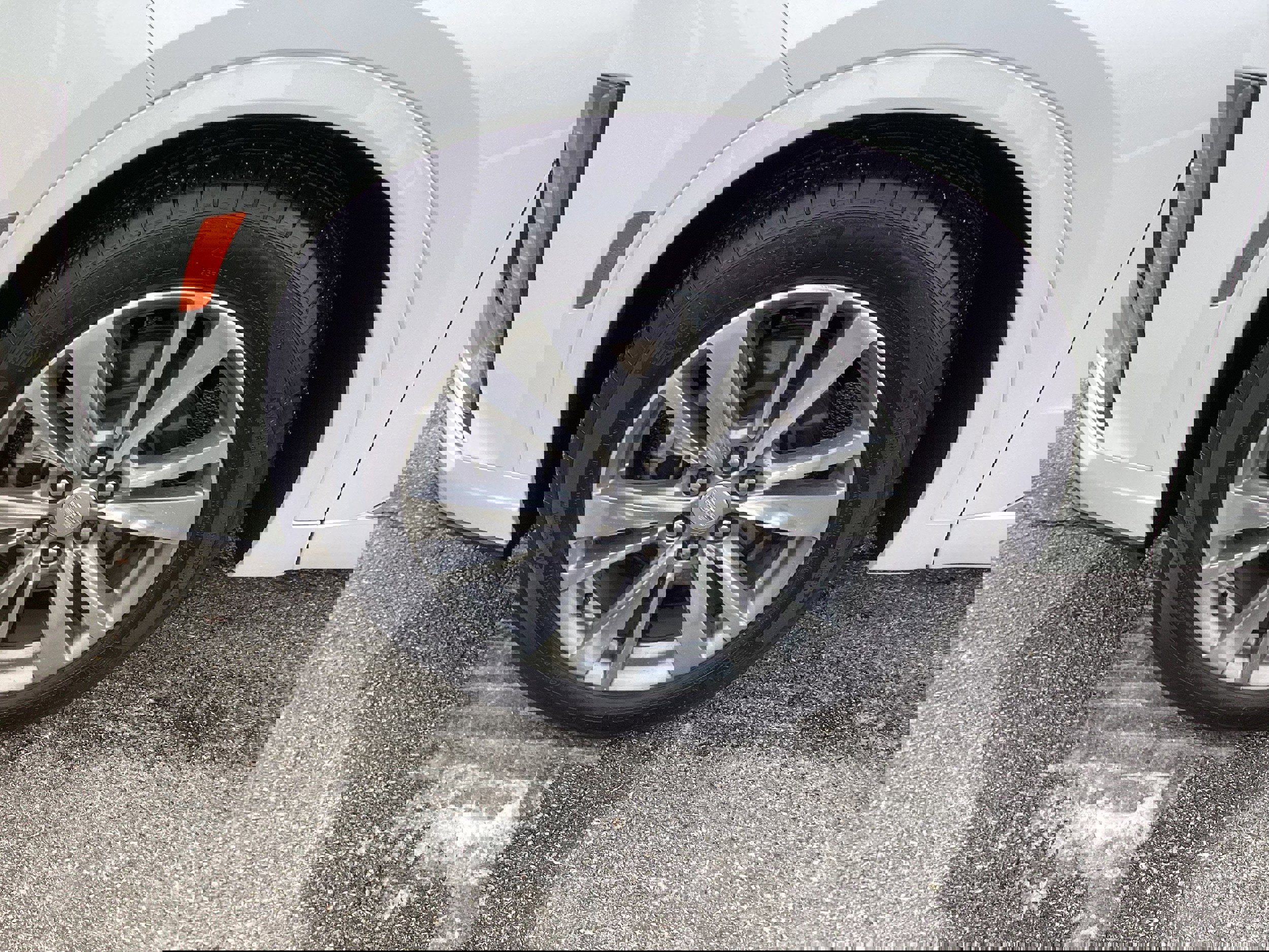 Used 2025 Cadillac XT6 Premium Luxury image 9