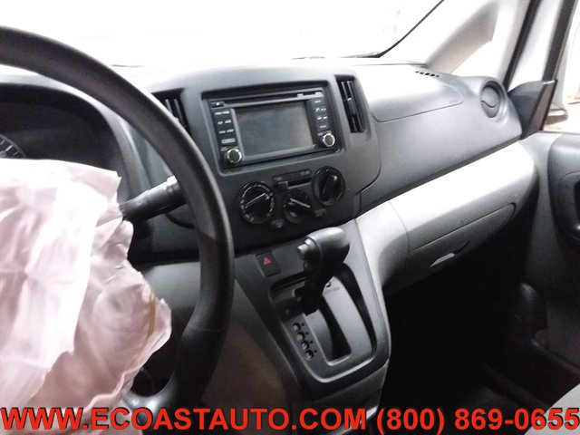 Used 2015 Chevrolet City Express LT w/ Technology Package FWD image 12