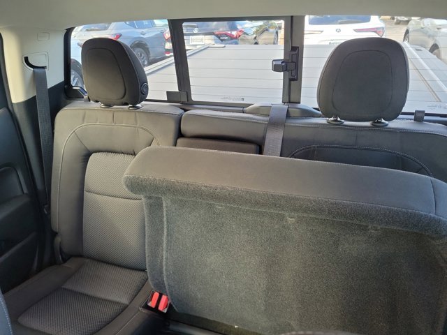 Used 2016 Chevrolet Colorado LT w/ LT Convenience Package image 10