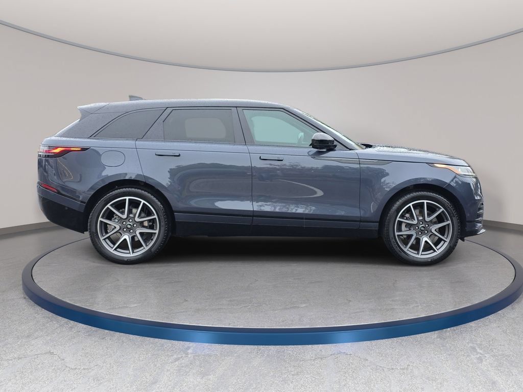 New 2026 Land Rover Range Rover Velar Dynamic SE AWD/4WD image 4