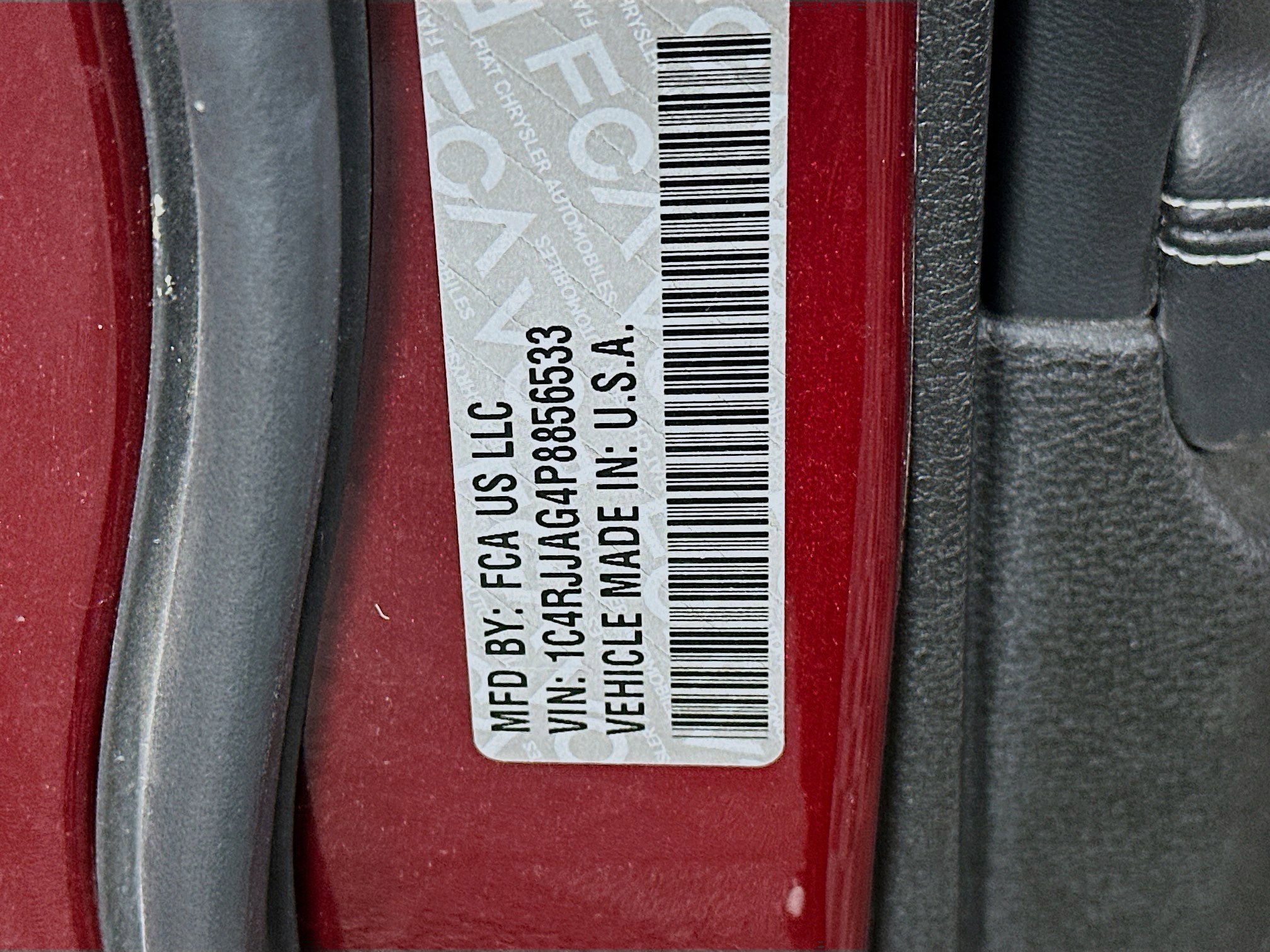 Used 2023 Jeep Grand Cherokee L Laredo image 12