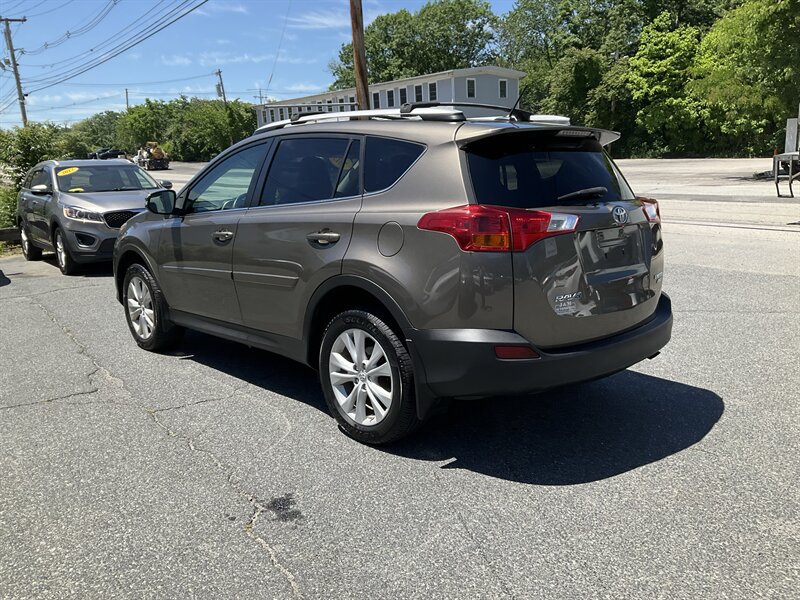 Used 2015 Toyota RAV4 Limited AWD/4WD image 7