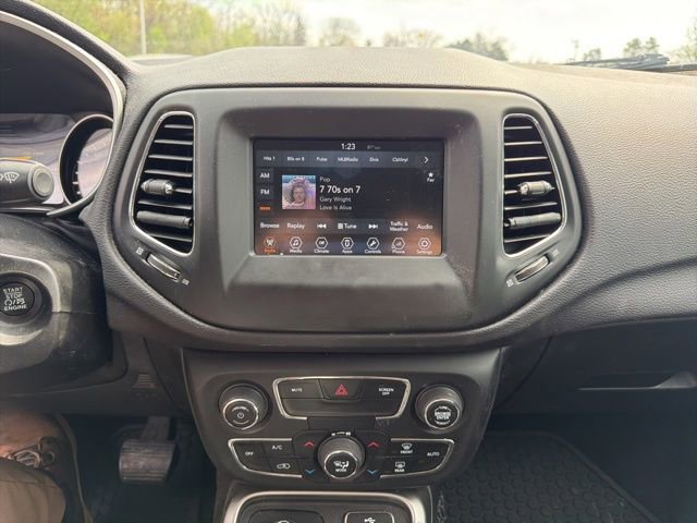 Used 2018 Jeep Compass Latitude w/ Popular Equipment Group image 21