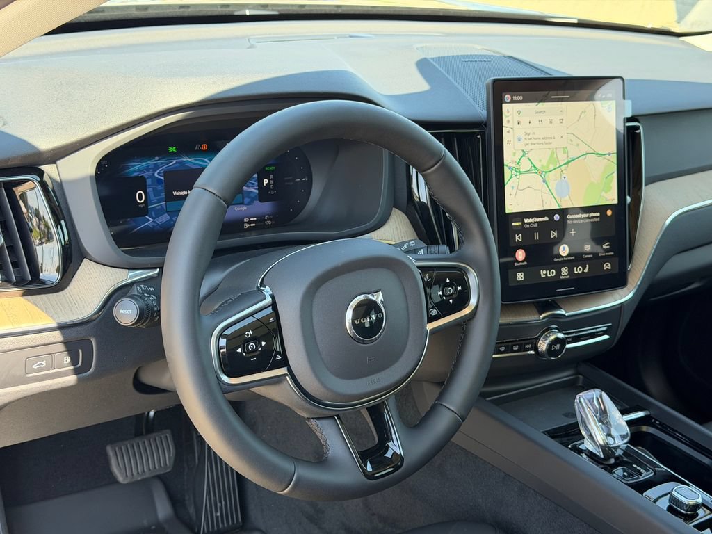 New 2026 Volvo XC60 T8 Plus w/ Protection Package Premier AWD/4WD image 15