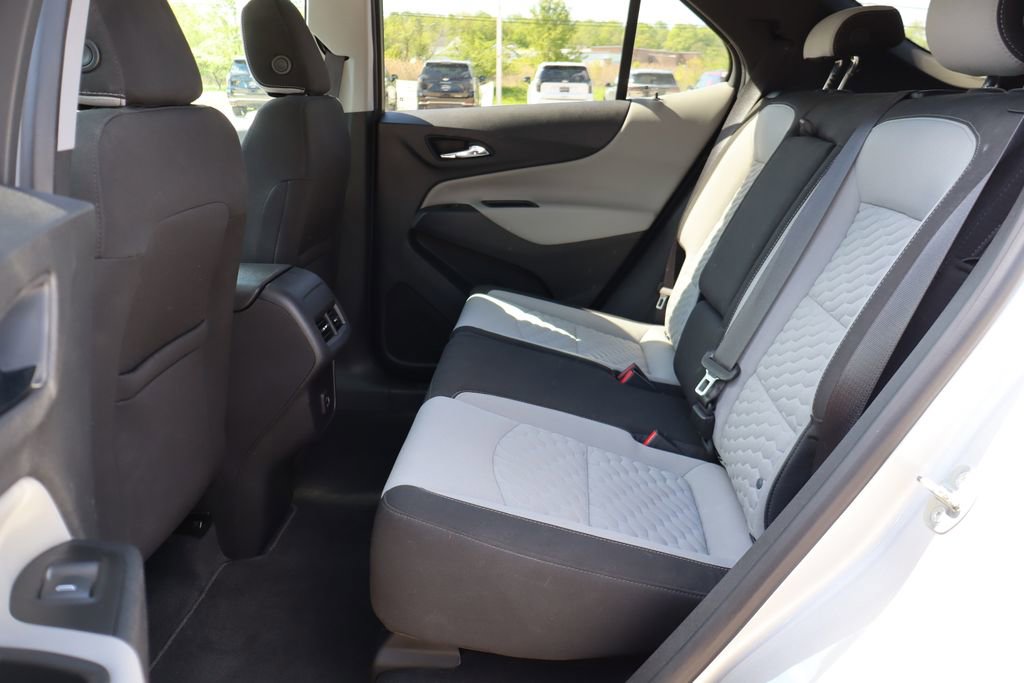 Used 2020 Chevrolet Equinox LS w/ LS Convenience Package FWD image 34