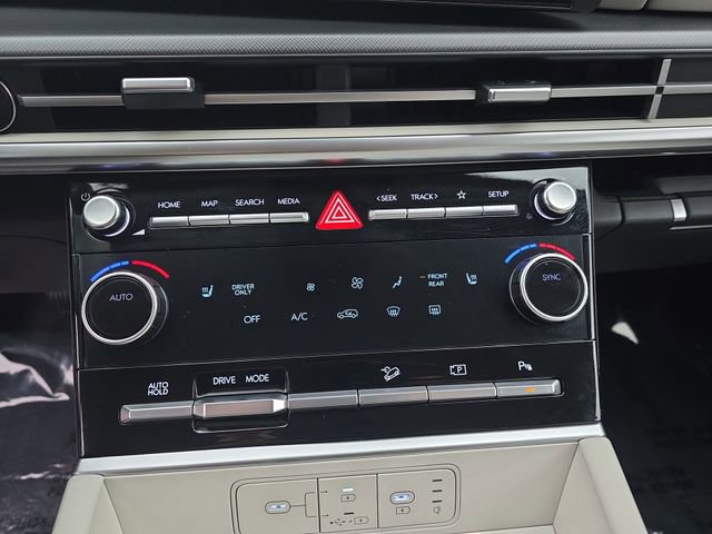 Certified 2025 Hyundai Santa Fe SEL image 31