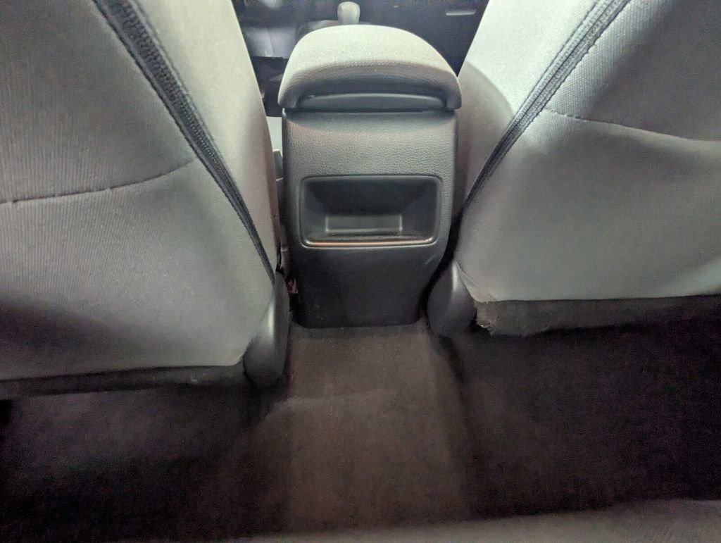 Used 2020 Toyota Corolla LE image 28