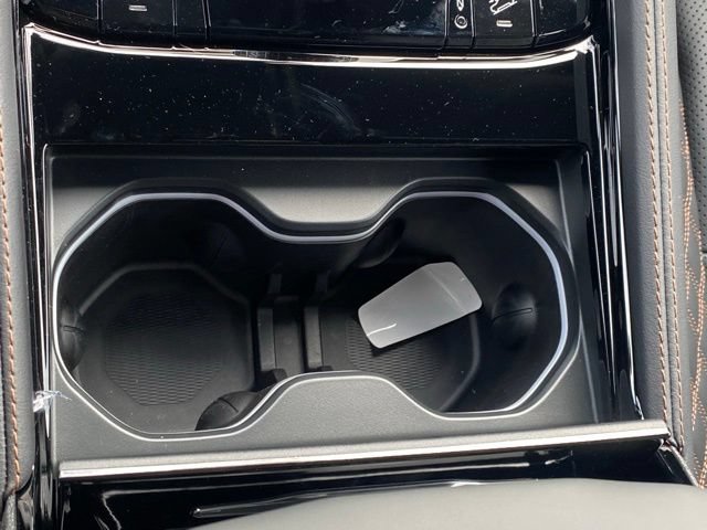 New 2025 Jeep Grand Cherokee L Summit AWD/4WD image 27